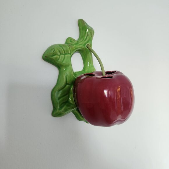 Fruit Wall Pocket Vase Red Cherry Leaf 3-D Vintage Planter Gallery Wall Kitsch - Picture 3 of 8